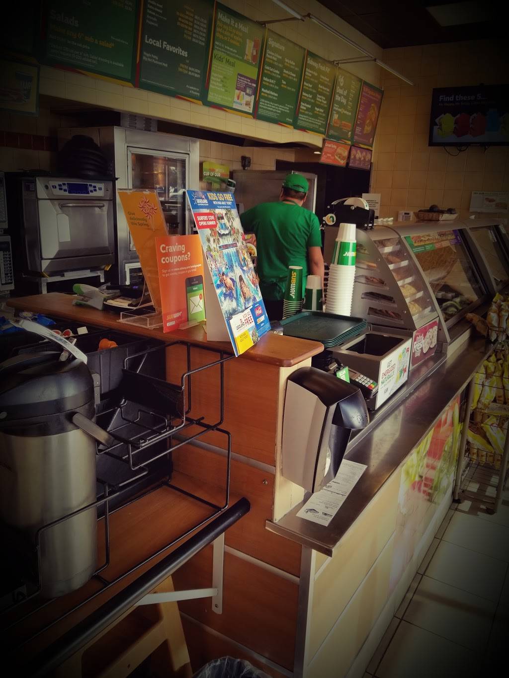 Subway Restaurants | restaurant | 8201 Topanga Canyon Blvd, Canoga Park, CA 91304, USA | 8188847411 OR +1 818-884-7411
