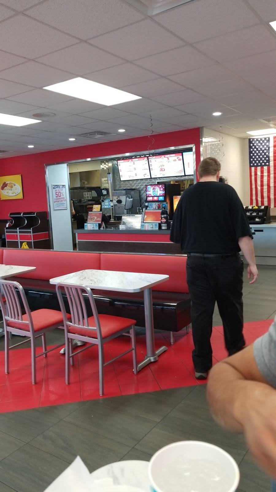 Krystal | meal takeaway | 2540 Decherd Blvd, Decherd, TN 37324, USA | 9319628050 OR +1 931-962-8050