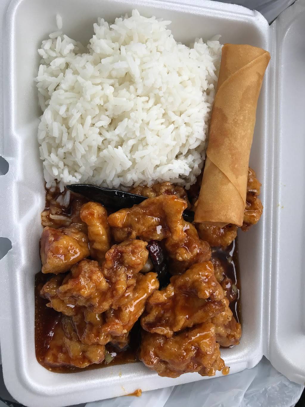 Golden Dragon | restaurant | 6053 Allentown Blvd, Paxtonia, PA 17112, USA | 7179030118 OR +1 717-903-0118