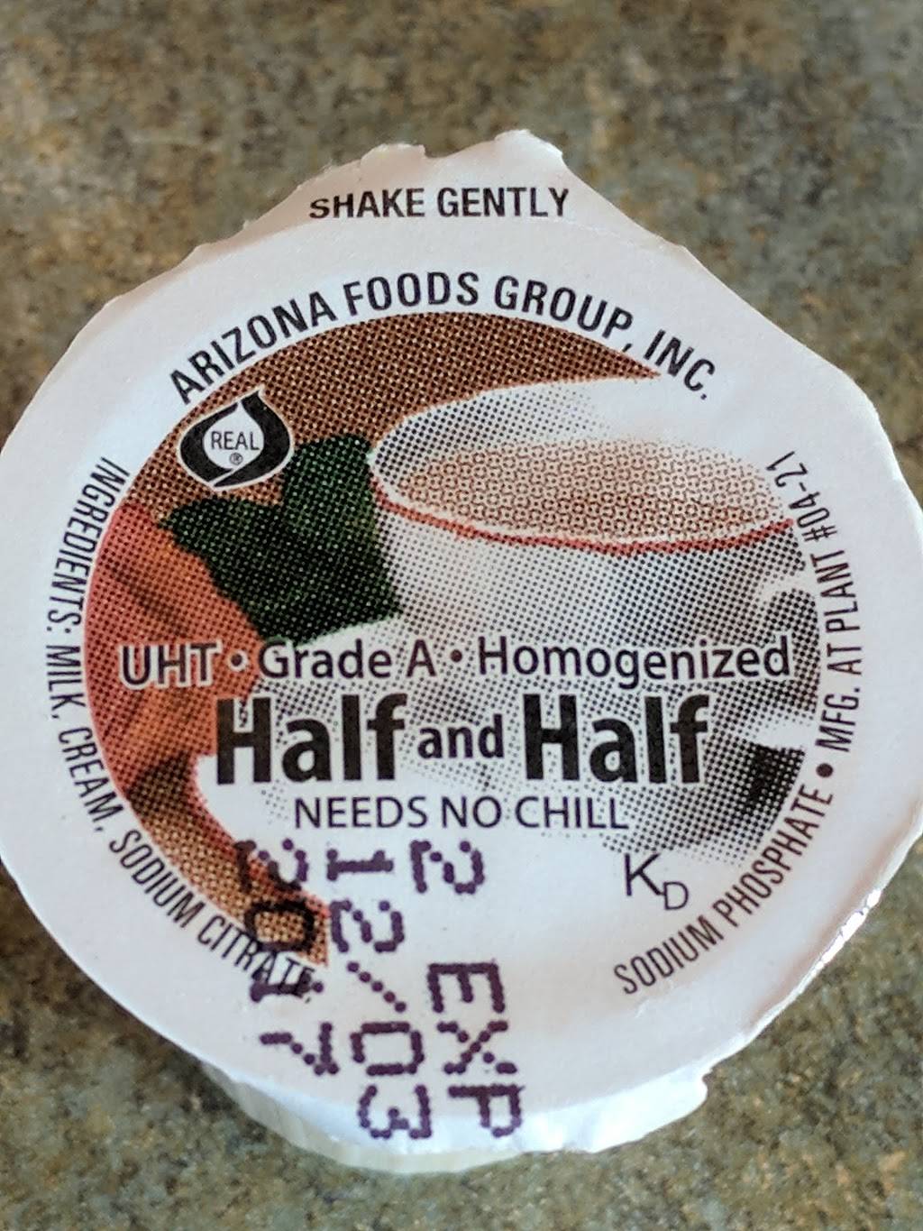 Louies Ham & Corned Beef | restaurant | 3570 Riopelle St, Detroit, MI 48207, USA | 3138311800 OR +1 313-831-1800