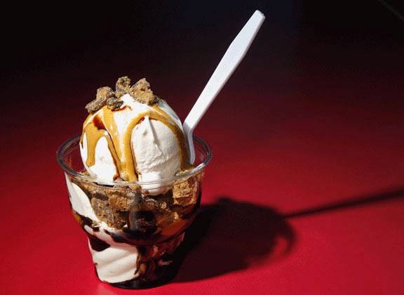 Whits Frozen Custard (North Asheville) | meal takeaway | 565 Merrimon Ave, Asheville, NC 28804, USA | 8285051771 OR +1 828-505-1771