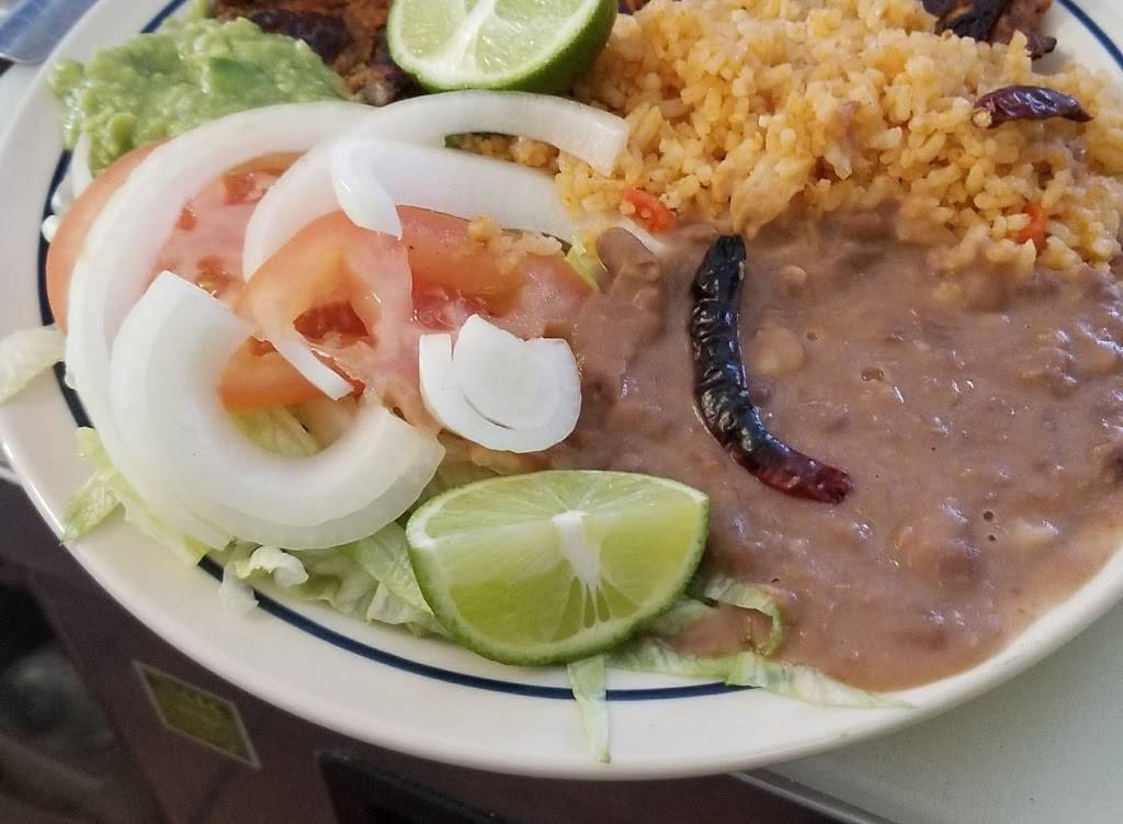 Nuevo Amanecer Mexican&Seafood | restaurant | N Hay St, Montebello, CA 90640, USA | 3237282163 OR +1 323-728-2163