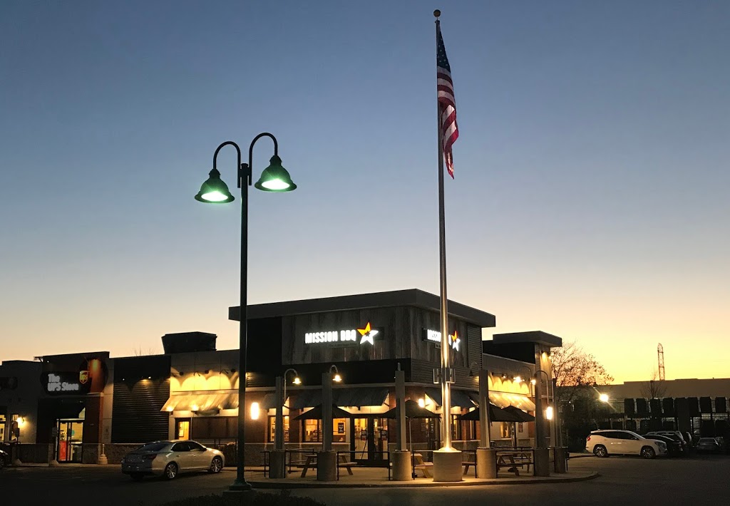 MISSION BBQ | restaurant | 2927 S 108th St, West Allis, WI 53227, USA | 4144201152 OR +1 414-420-1152