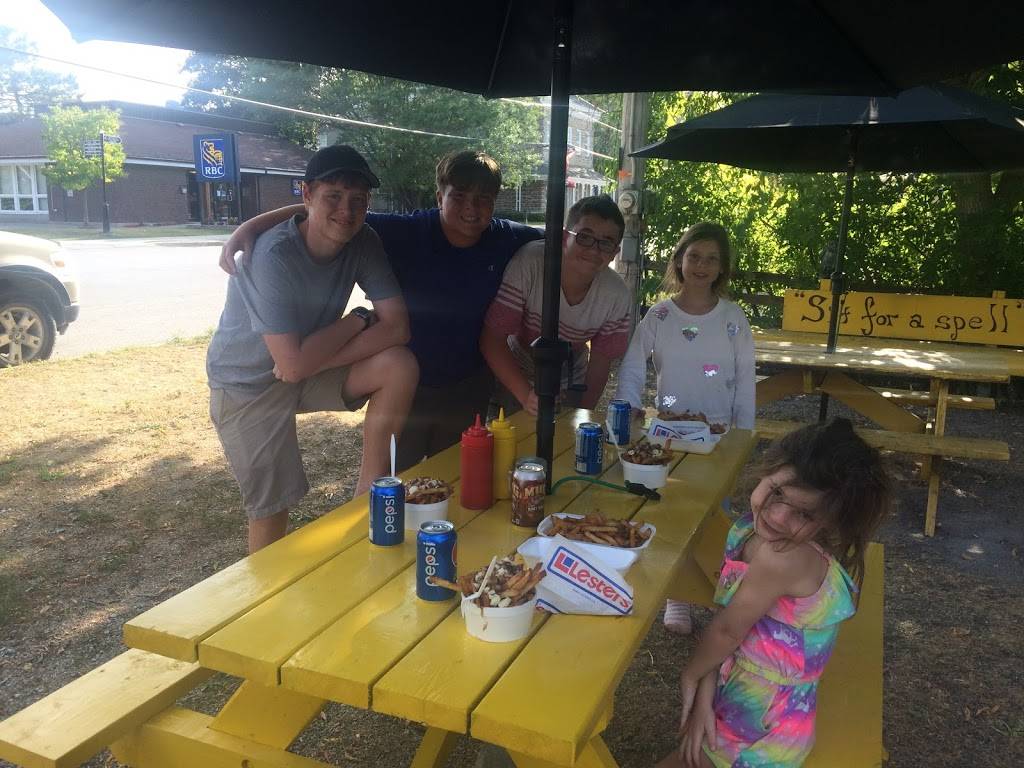 The Chip Witch | restaurant | 111 Main St E, Merrickville, ON K0G 1N0, Canada | 6132693750 OR +1 613-269-3750