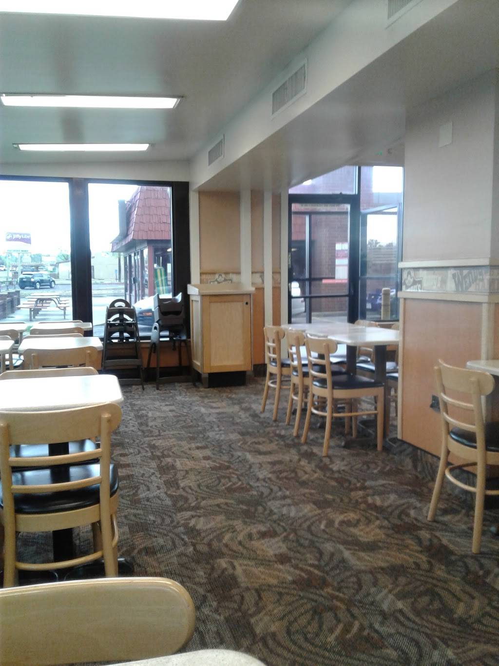 Wendys | restaurant | 3955 Wadsworth Blvd, Wheat Ridge, CO 80033, USA | 3034247960 OR +1 303-424-7960