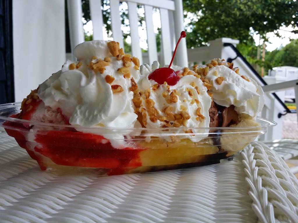 The Scoop | cafe | 305 S Main St, Zionsville, IN 46077, USA | 3173440944 OR +1 317-344-0944