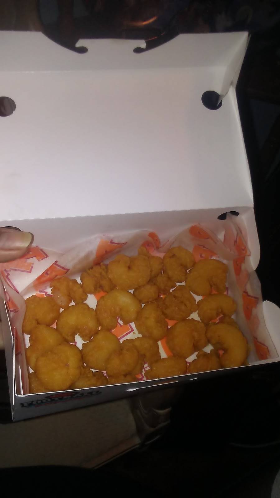 Popeyes Louisiana Kitchen | restaurant | Food Court, 21100 Dulles Town Cir #236, Dulles, VA 20166, USA | 5713138535 OR +1 571-313-8535