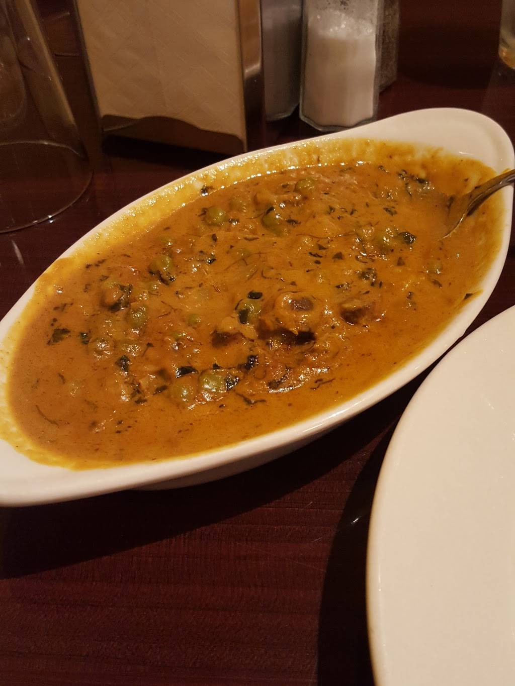 Mezbaan Indian Cuisine | restaurant | 111 Smithfield St, Pittsburgh, PA 15222, USA | 4122815111 OR +1 412-281-5111