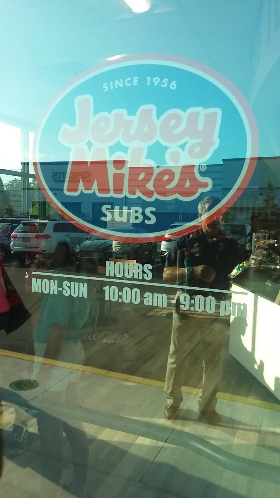 Jersey Mike’s | restaurant | The Village At Mitchell Ranch, 3252 Redeemer Way, New Port Richey, FL 34655, USA | 7279993737 OR +1 727-999-3737
