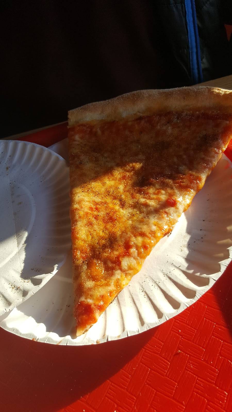 Luigi Pizza | restaurant | 10402 Atlantic Ave, Jamaica, NY 11416, USA | 7184414434 OR +1 718-441-4434