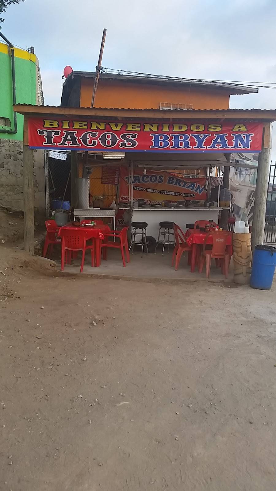 TACOS BRYAN | restaurant | Carolina Franco # 2391, Ejido Lazaro Cardenas, 22720 La Joya, B.C., Mexico | 016643351439 OR +52 664 335 1439