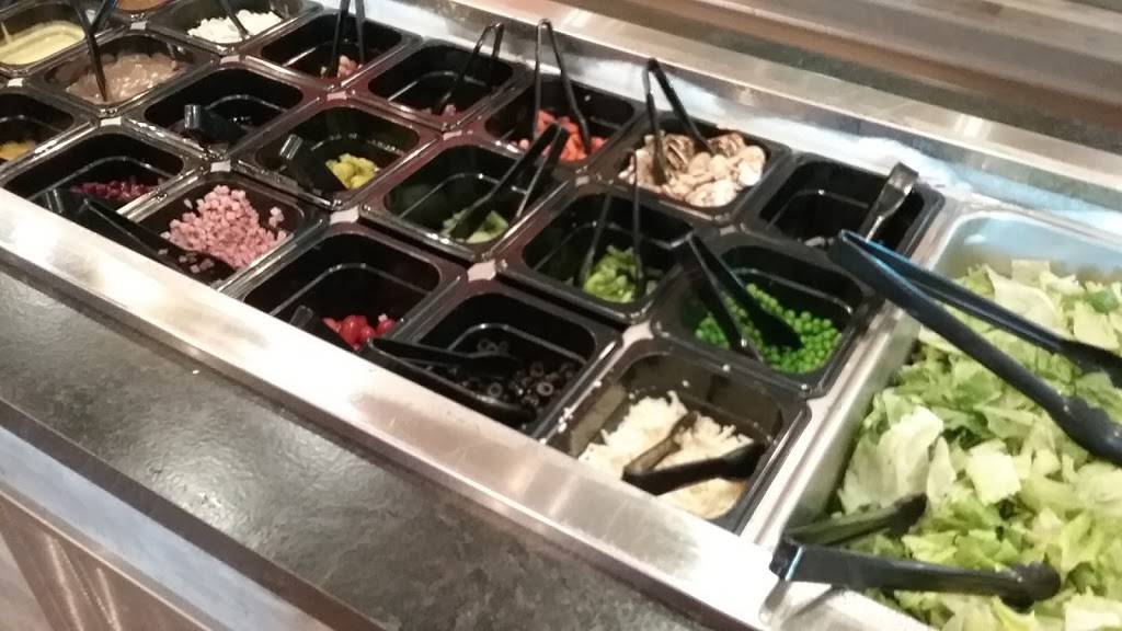 Round Table Clubhouse | meal delivery | 2512 Portland Rd, Newberg, OR 97132, USA | 9712818900 OR +1 971-281-8900