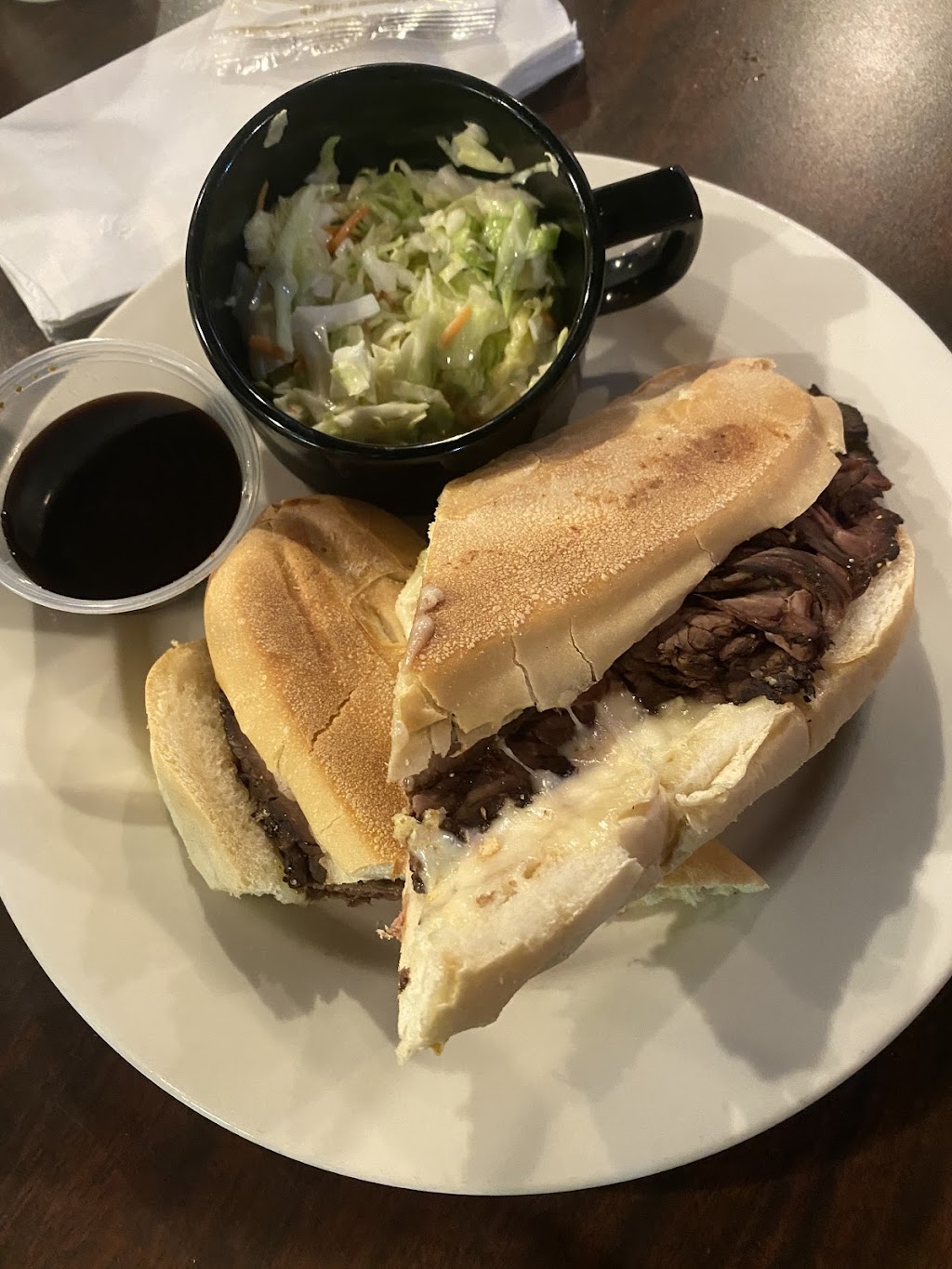 Blackbeards Grub and Grog | restaurant | 80 W Live Oak St, Tarpon Springs, FL 34689, USA | 7279403522 OR +1 727-940-3522