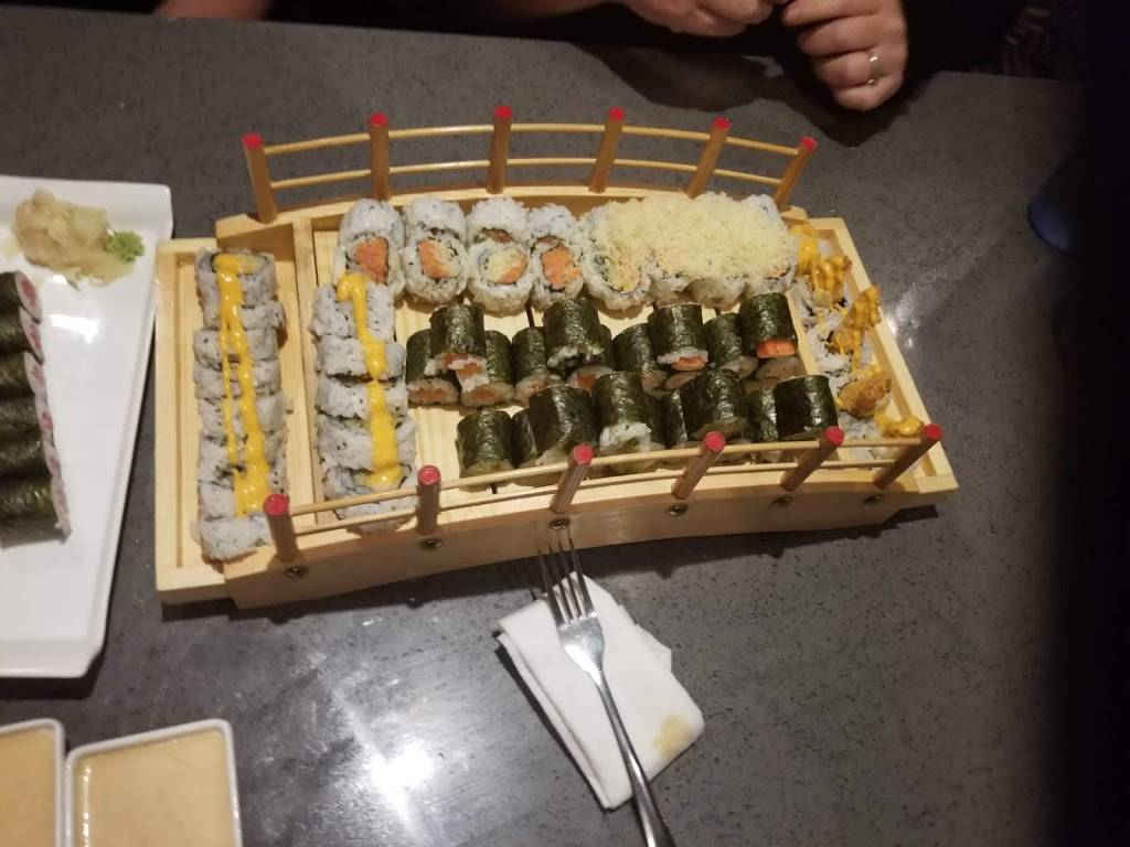 Sushi King | restaurant | 238 N Nova Rd, Daytona Beach, FL 32114, USA | 3863104129 OR +1 386-310-4129