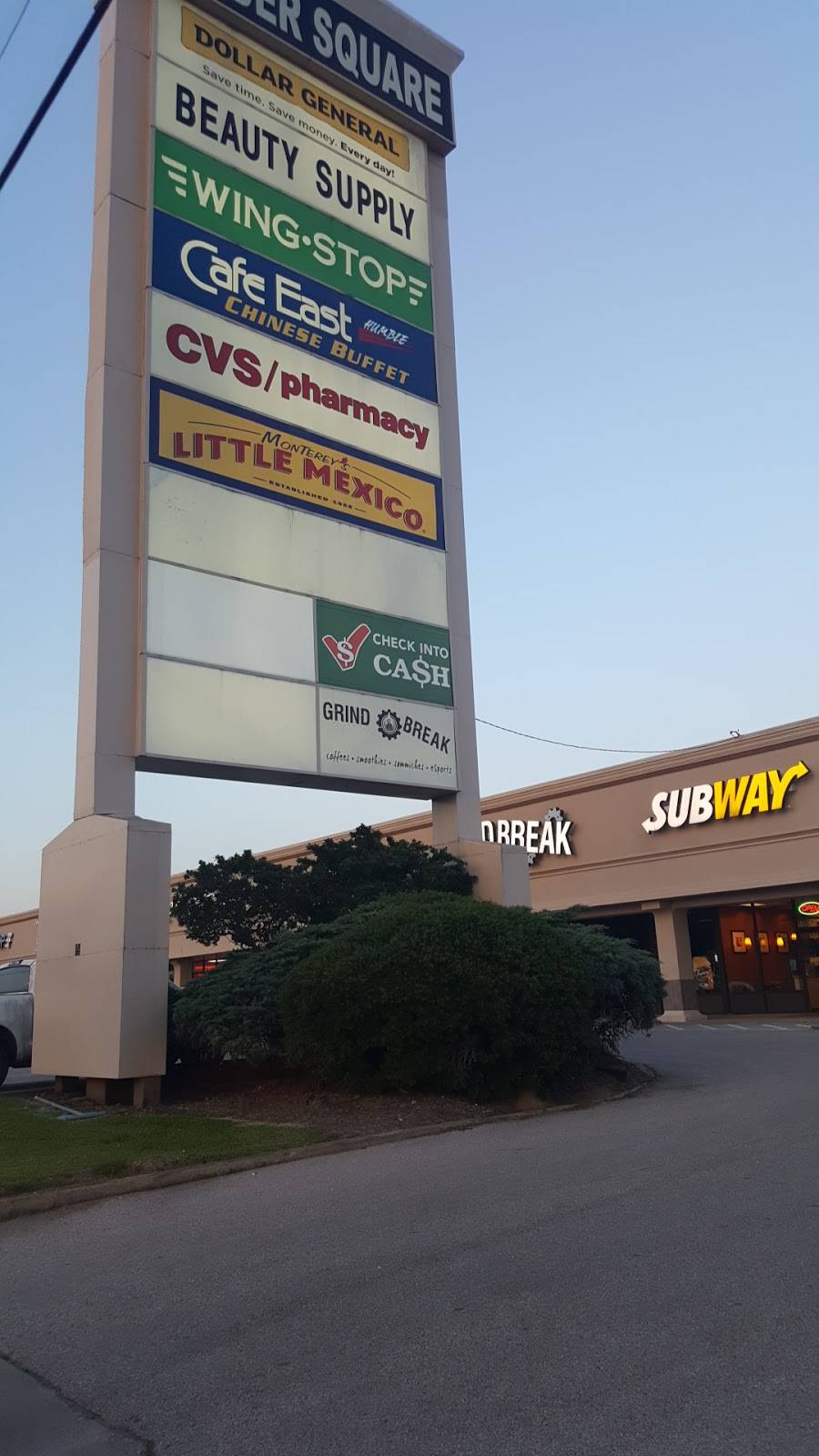 Subway Restaurants | restaurant | 112 1st St E, Humble, TX 77338, USA | 2814463933 OR +1 281-446-3933