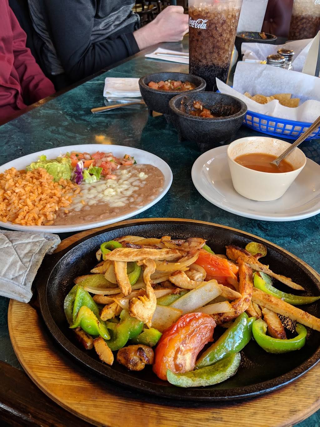 Mauricios Mexican Food & Pizza | restaurant | 20502 E Arrow Hwy, Covina, CA 91724, USA | 6265984254 OR +1 626-598-4254