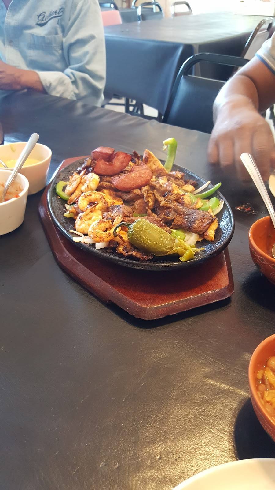 Taqueria El Sol de Mexico #5 | restaurant | 8017 Norvic St, Houston, TX 77029, USA | 7136752685 OR +1 713-675-2685