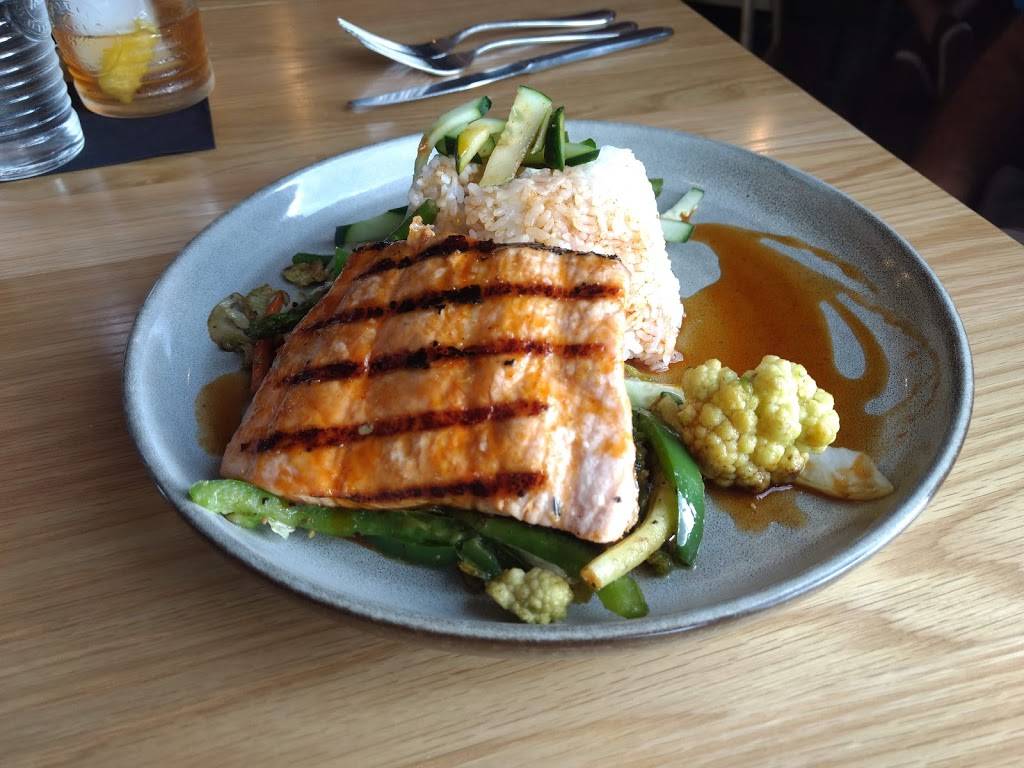 600 Kitchen & Bar | restaurant | 600 E Michigan Ave, Kalamazoo, MI 49007, USA | 2694432401 OR +1 269-443-2401