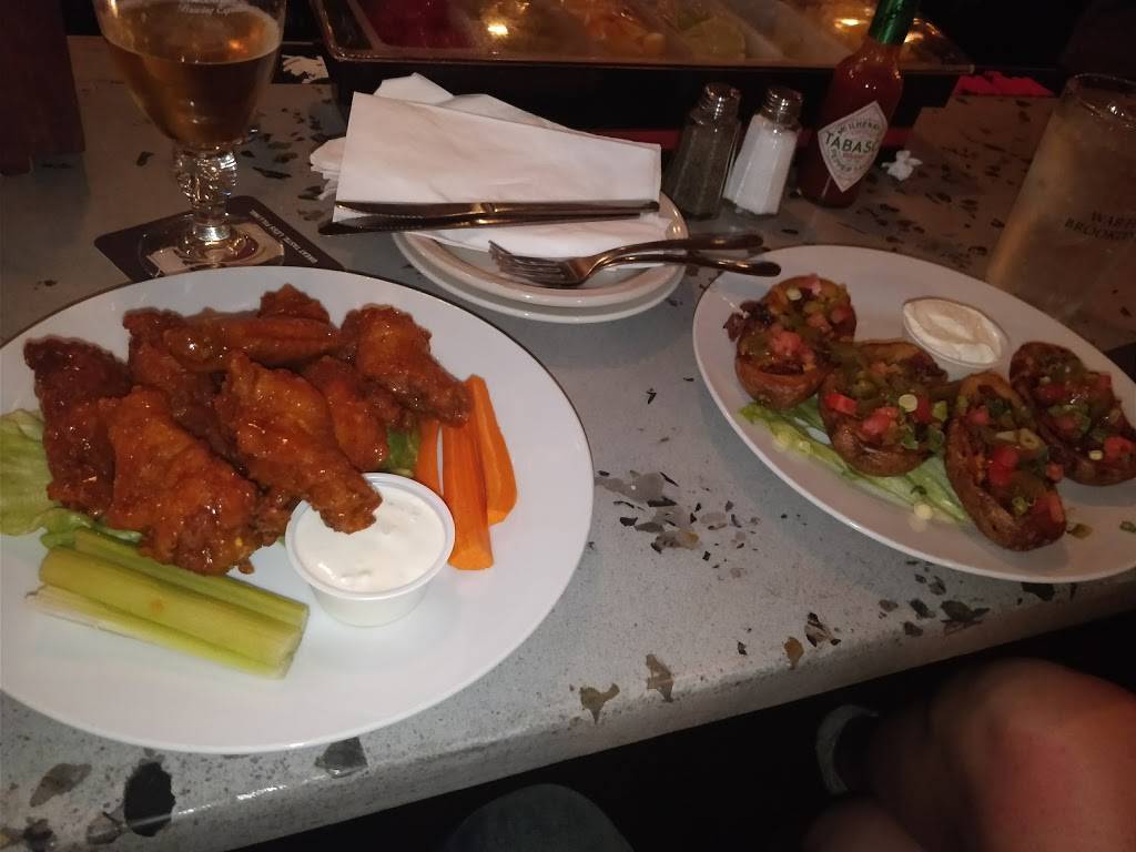 Woodrows | restaurant | 43 Murray Street, New York, NY 10007, USA | 2126760300 OR +1 212-676-0300