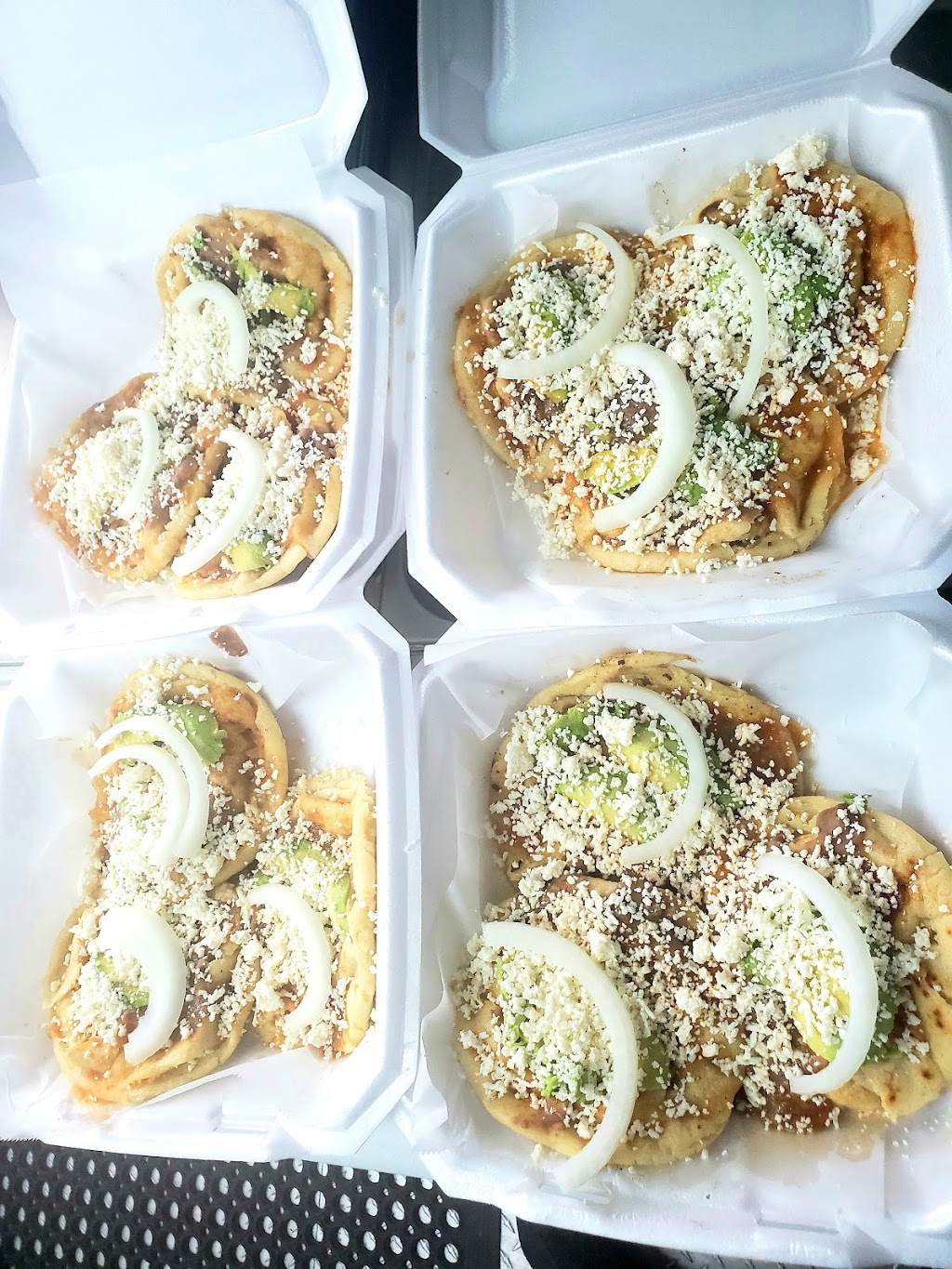 Taqueria las jarochas | restaurant | 918 W Southmore Ave, Pasadena, TX 77502, USA | 3464208495 OR +1 346-420-8495