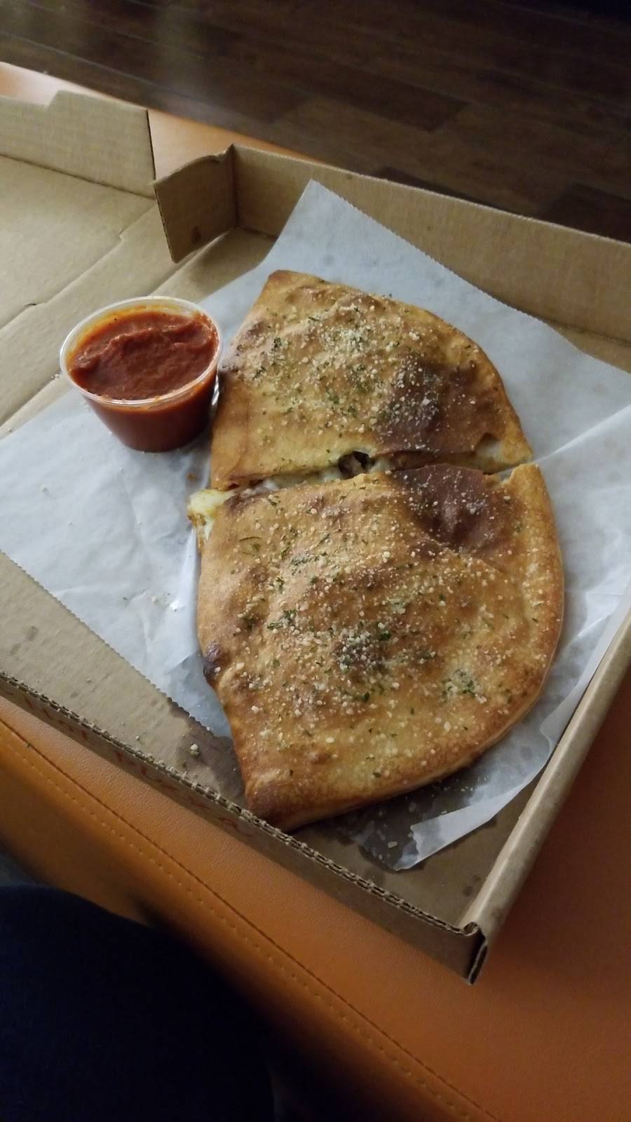 Puccinis Pizzeria | meal takeaway | 85 Ava Way, St. Augustine, FL 32084, USA | 9043427757 OR +1 904-342-7757