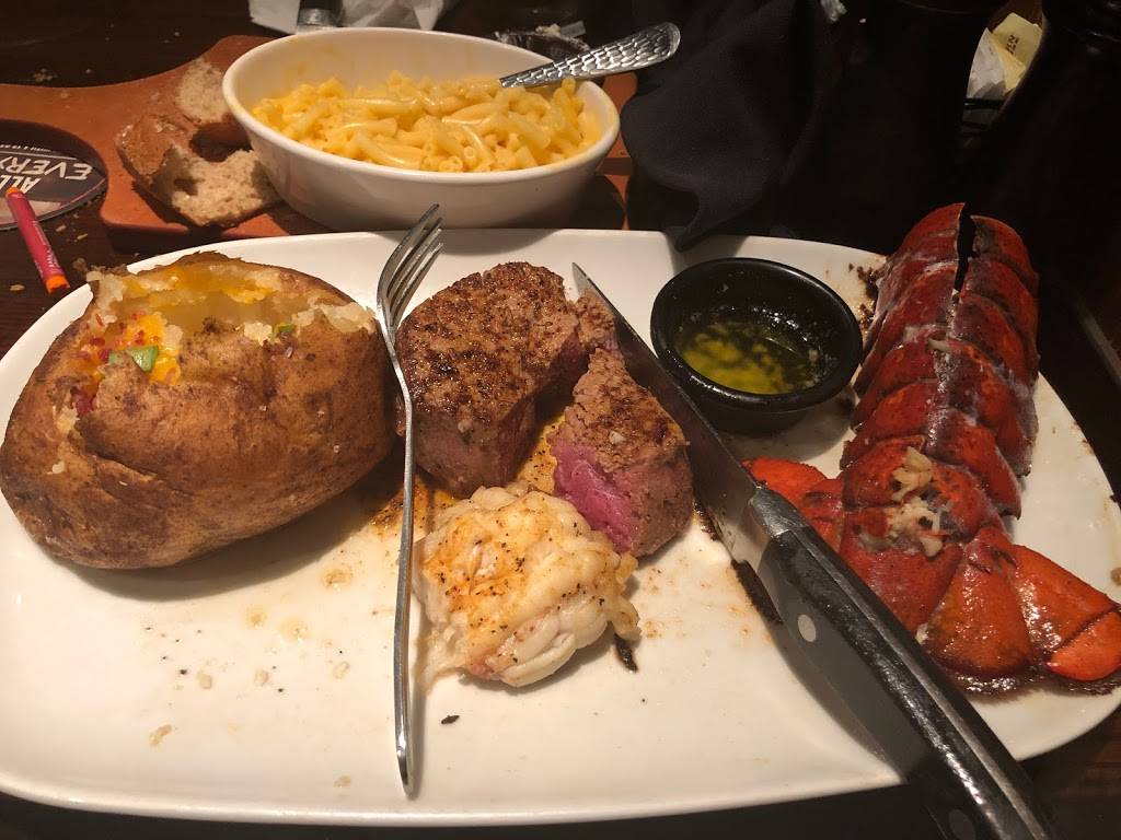 LongHorn Steakhouse | meal takeaway | 7231 Youree Dr, Shreveport, LA 71105, USA | 3187970679 OR +1 318-797-0679