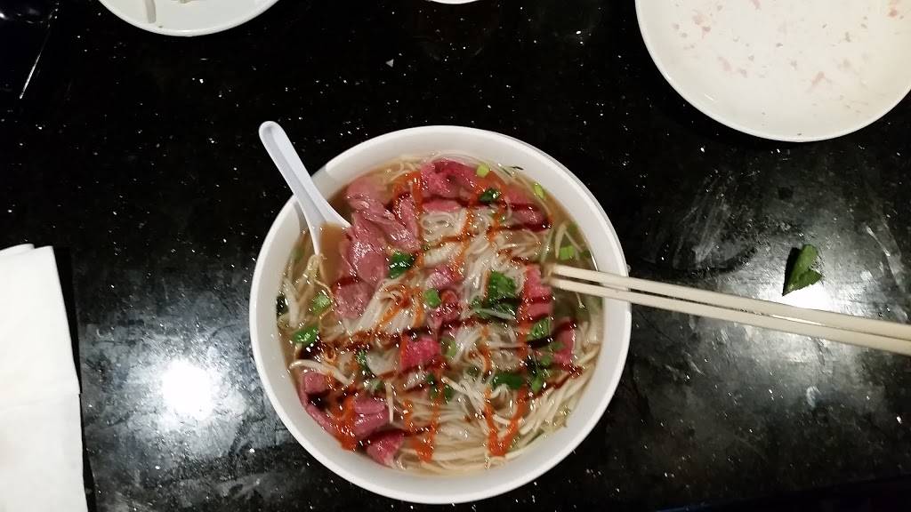 Akahana Asian Bistro - Charlotte | restaurant | 1308 The Plaza, Charlotte, NC 28205, USA | 7048179365 OR +1 704-817-9365