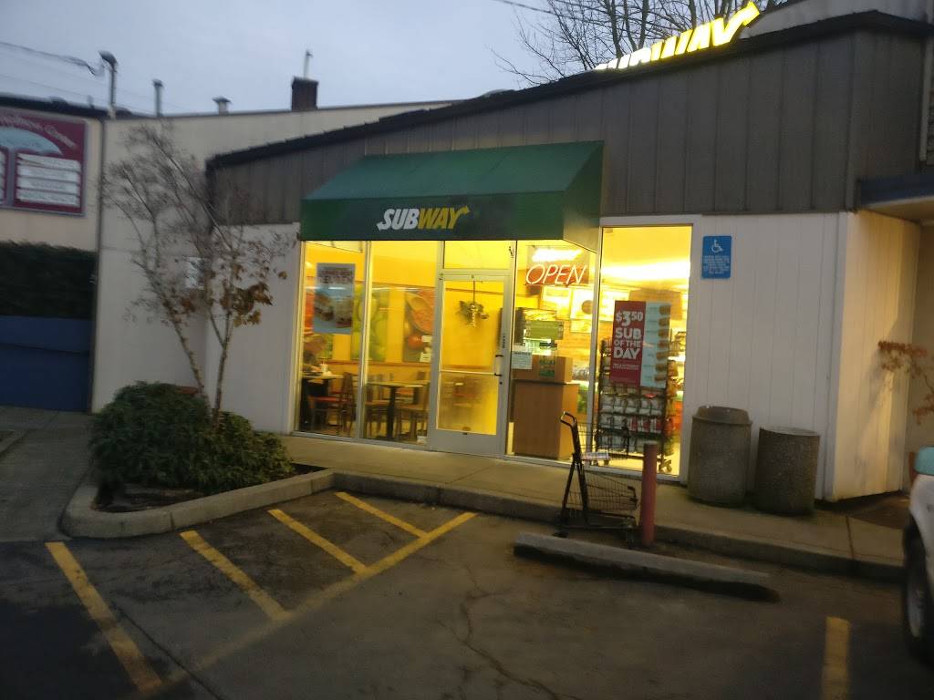 Subway | restaurant | 6302 SW Capitol Hwy, Portland, OR 97239, USA | 5034521782 OR +1 503-452-1782