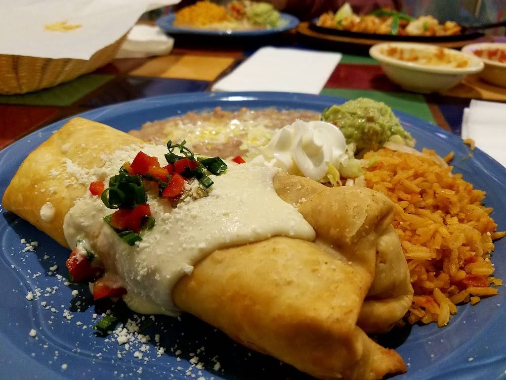 Mi Pueblo | restaurant | 9620 N Metro Pkwy W #127, Phoenix, AZ 85051, USA | 6028702953 OR +1 602-870-2953