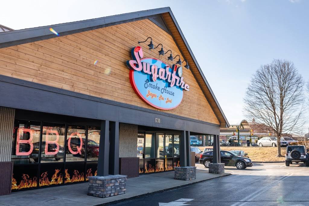 Sugarfire smokehouse | restaurant | 1730 E Republic Rd, Springfield, MO 65804, USA | 4177204774 OR +1 417-720-4774