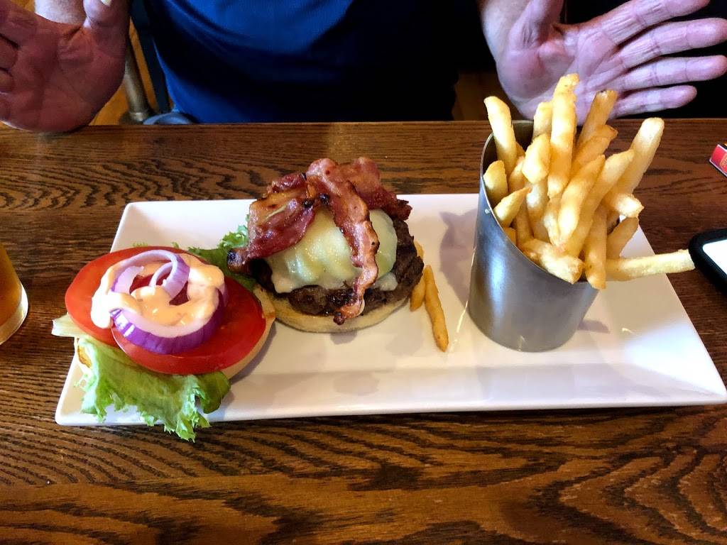 Shortys Grill | restaurant | 967 3rd Ave E, Owen Sound, ON N4K 2K7, Canada | 5193760044 OR +1 519-376-0044