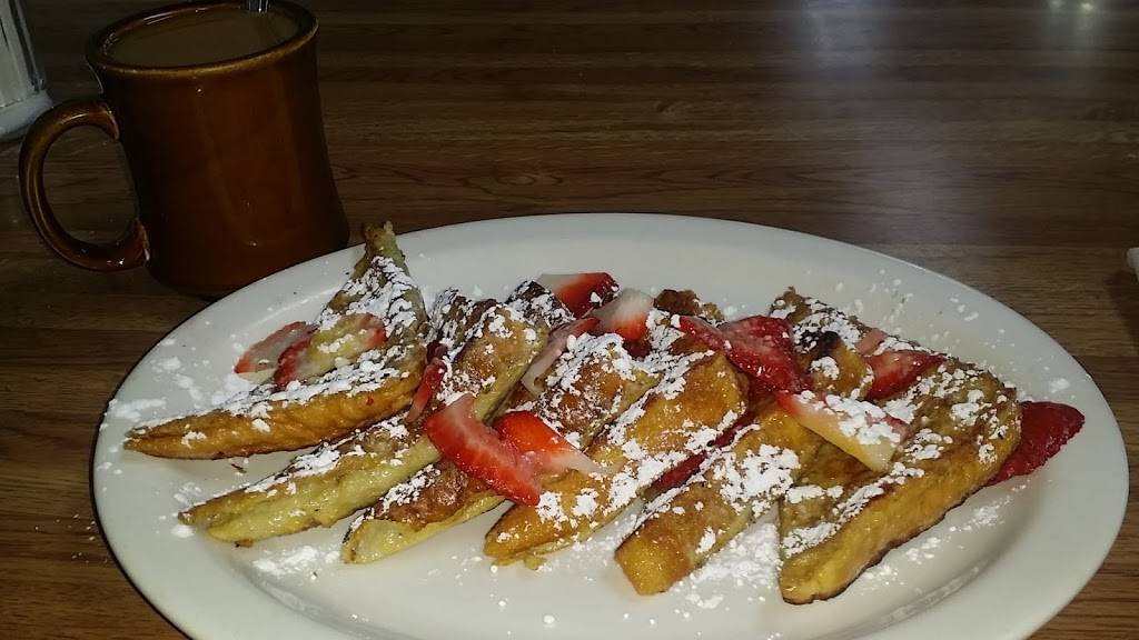 B & Js Corned Beef Shoppe | restaurant | 9717 Lorain Ave, Cleveland, OH 44102, USA | 2166510030 OR +1 216-651-0030