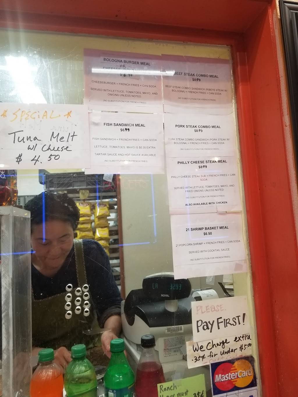 Parks Combo 2 | restaurant | 100 E Brookland Park Blvd, Richmond, VA 23222, USA | 8042280006 OR +1 804-228-0006