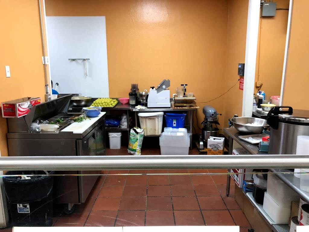 Radhe Chaat Express | restaurant | 812 W El Camino Real, Sunnyvale, CA 94087, USA | 4087465525 OR +1 408-746-5525