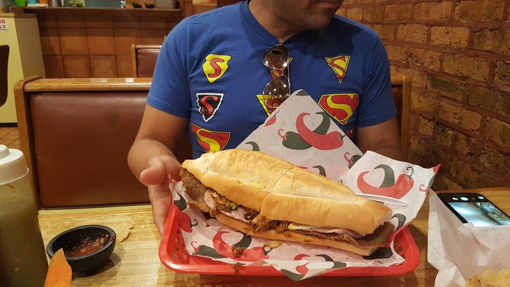 Doña Torta Chilanga | restaurant | 2152 W Cermak Rd, Chicago, IL 60608, USA | 7739273497 OR +1 773-927-3497