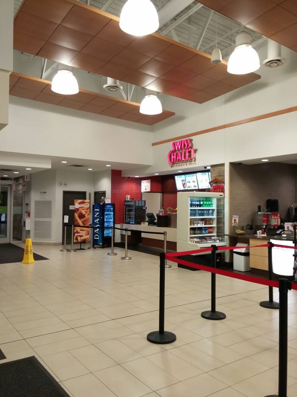 Swiss Chalet | restaurant | 680 ON-401 E, Mallorytown, ON K0E 1R0, Canada | 6139232100 OR +1 613-923-2100