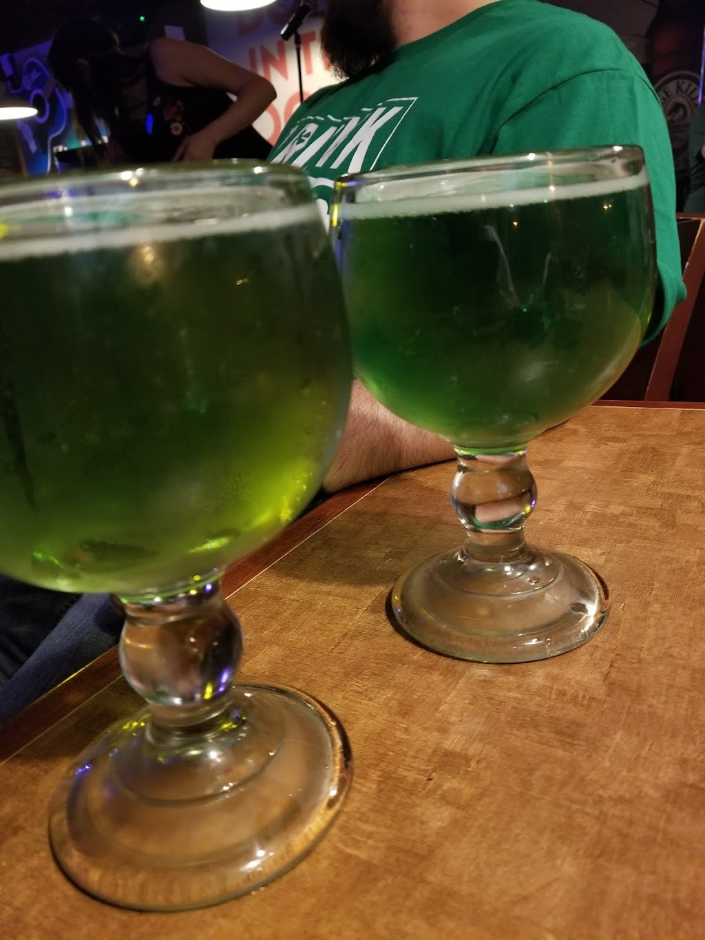 Skooners Grill & Bar | restaurant | 1617 University Ave, Lubbock, TX 79401, USA | 8067497625 OR +1 806-749-7625