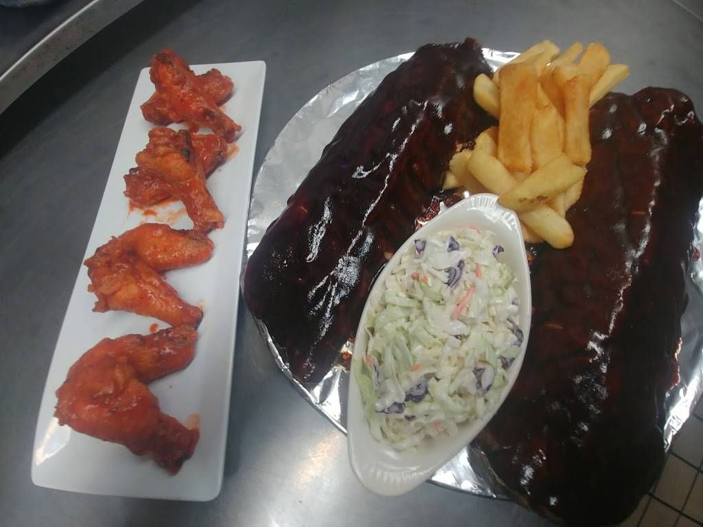 R & R Family Kitchen. Tucsons Premier Bar-B-Que and Catering Co | restaurant | 7230 E 22nd St, Tucson, AZ 85710, USA | 5202589994 OR +1 520-258-9994