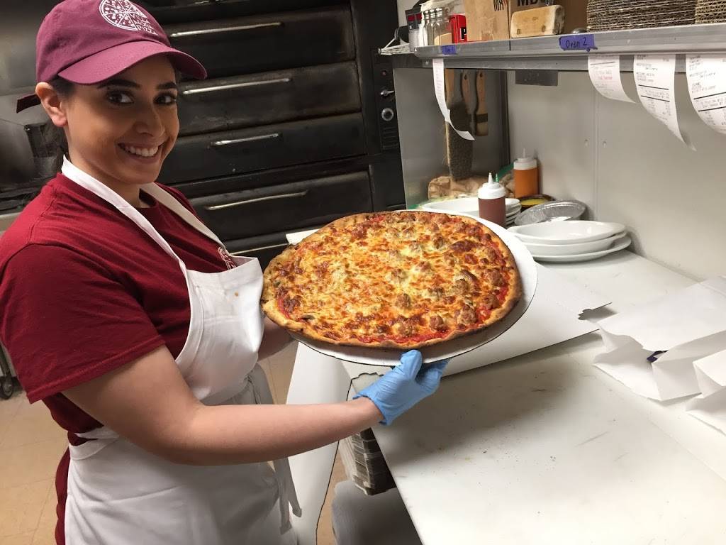 Villa Nova Pizza | restaurant | 874 N State St, Lockport, IL 60441, USA | 8158386682 OR +1 815-838-6682