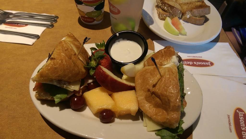 Jasons Deli | restaurant | 2000 N Rock Rd Ste 108, Wichita, KS 67206, USA | 3166364447 OR +1 316-636-4447