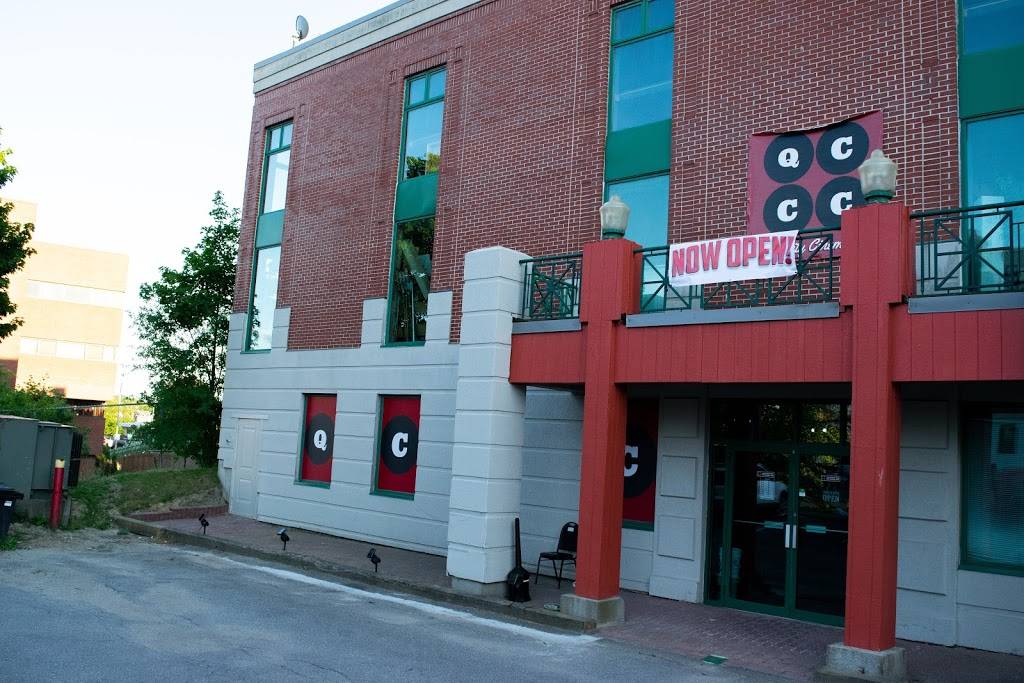 Queen City Cinema Club | restaurant | 128B Main St, Bangor, ME 04401, USA | 2079422100 OR +1 207-942-2100