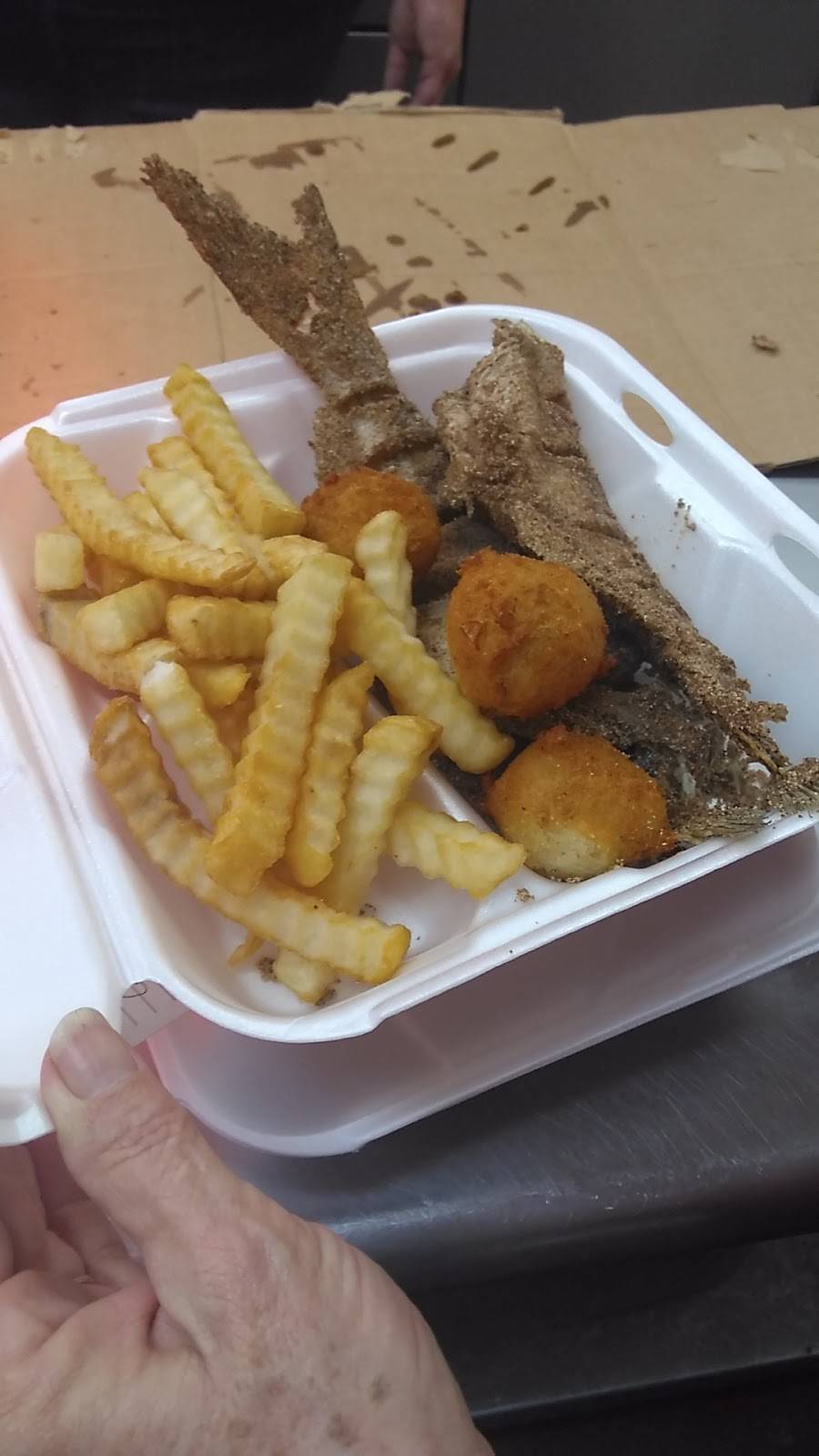 Curtis Restaurant | restaurant | 8083 US-43, Florence, AL 35634, USA | 2567579066 OR +1 256-757-9066