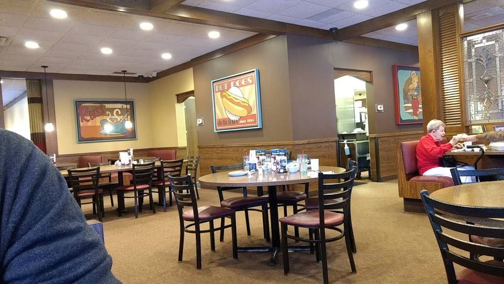 Russ Restaurant | restaurant | 6444 Division Ave S, Grand Rapids, MI 49548, USA | 6162812790 OR +1 616-281-2790