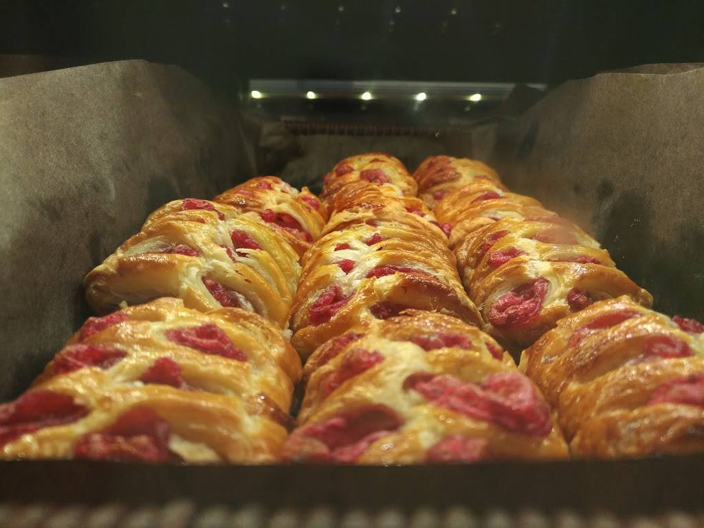 McDonalds | cafe | 4333 Bloor St W, Etobicoke, ON M9C 2A5, Canada | 4166222046 OR +1 416-622-2046