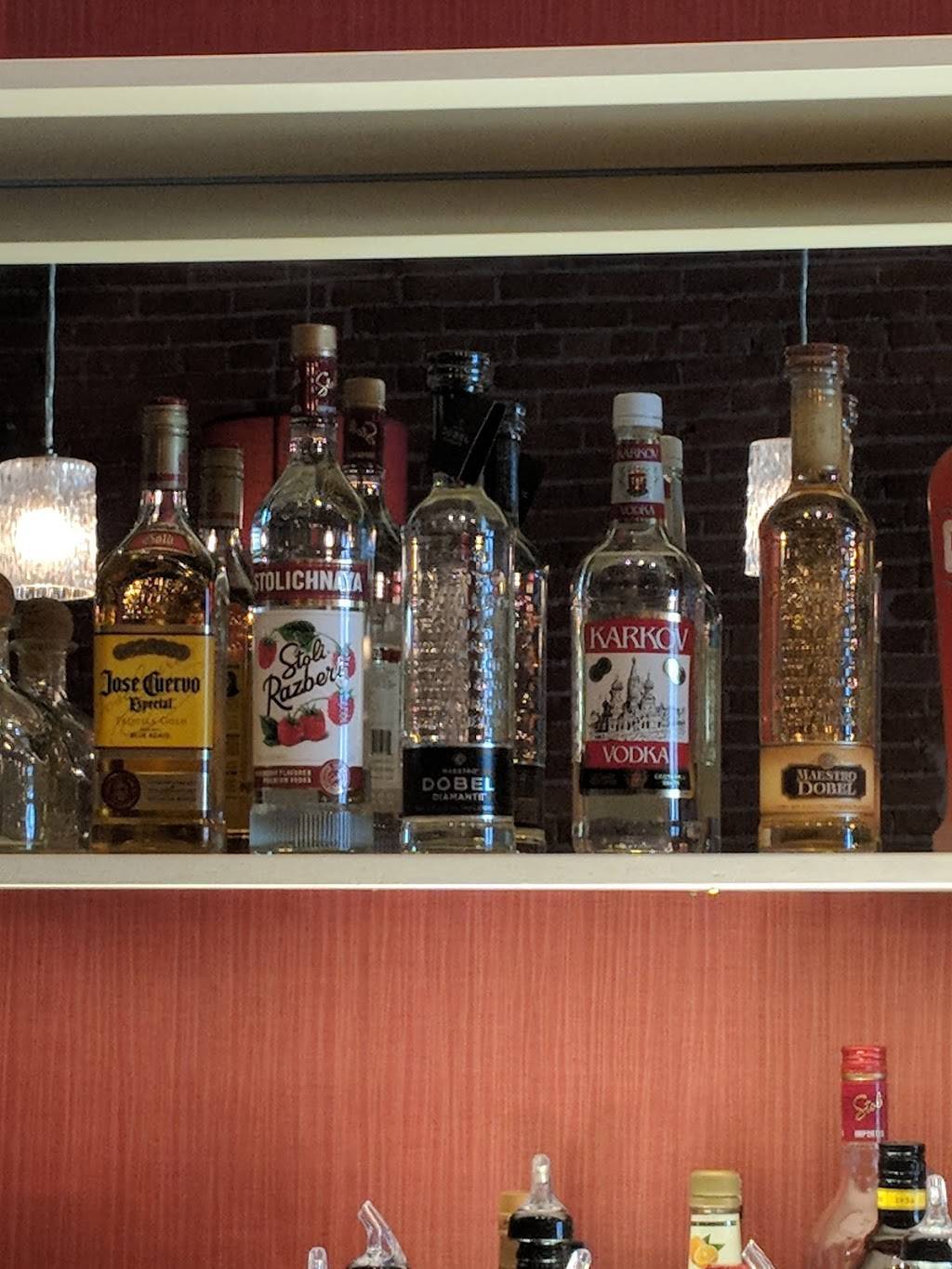 Mango Thai | restaurant | 318 S Broadway, Rochester, MN 55904, USA | 5072882360 OR +1 507-288-2360