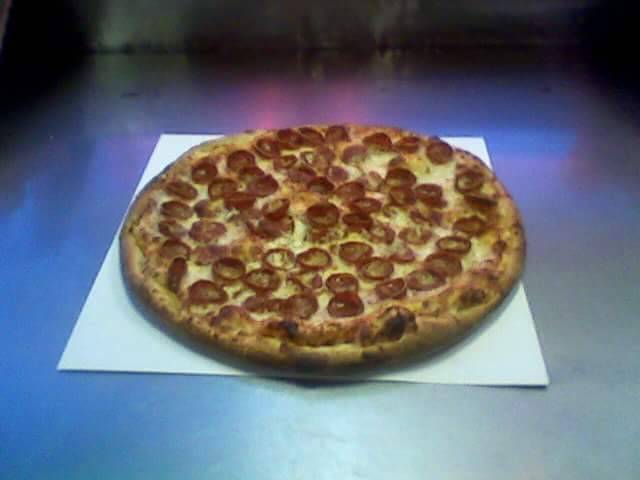 Two Guys From Italy | restaurant | 23725 John R Rd, Hazel Park, MI 48030, USA | 2485861500 OR +1 248-586-1500