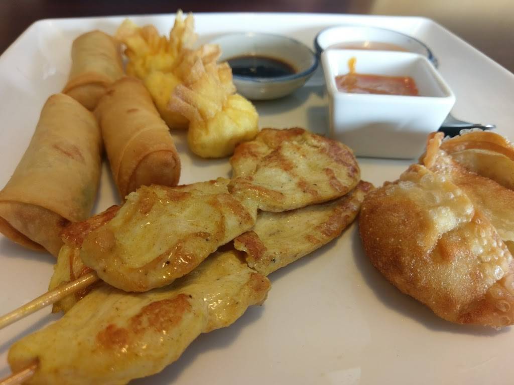 V Thai | restaurant | 982 Lake St, Roselle, IL 60172, USA | 2246539733 OR +1 224-653-9733