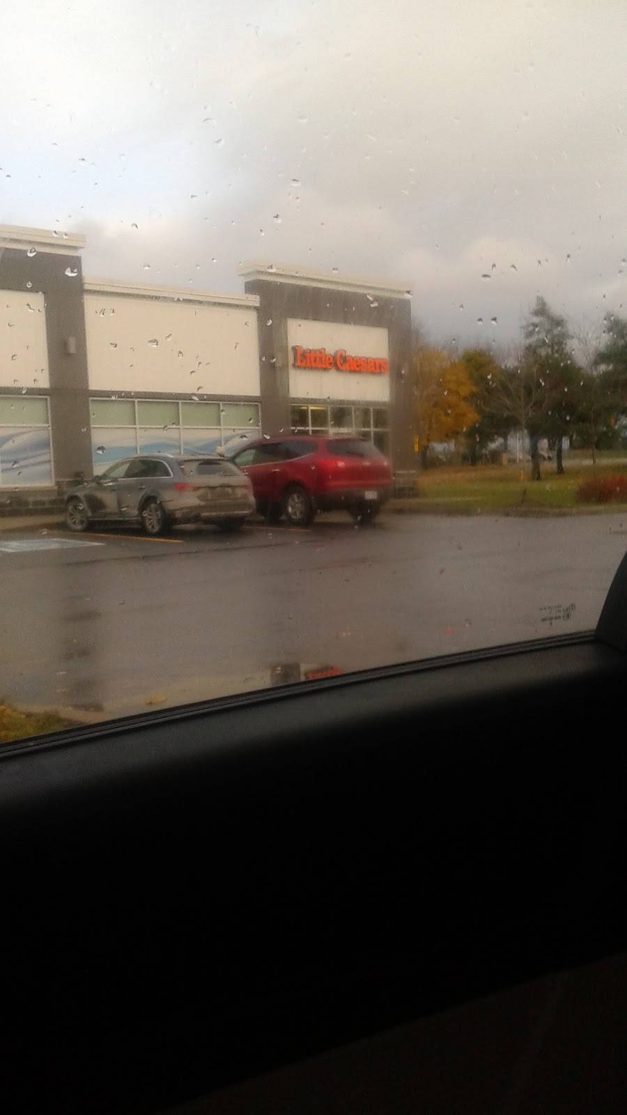 Little Caesars Pizza | meal takeaway | 525 Ninth St E, Cornwall, ON K6H 4B5, Canada | 6139322255 OR +1 613-932-2255