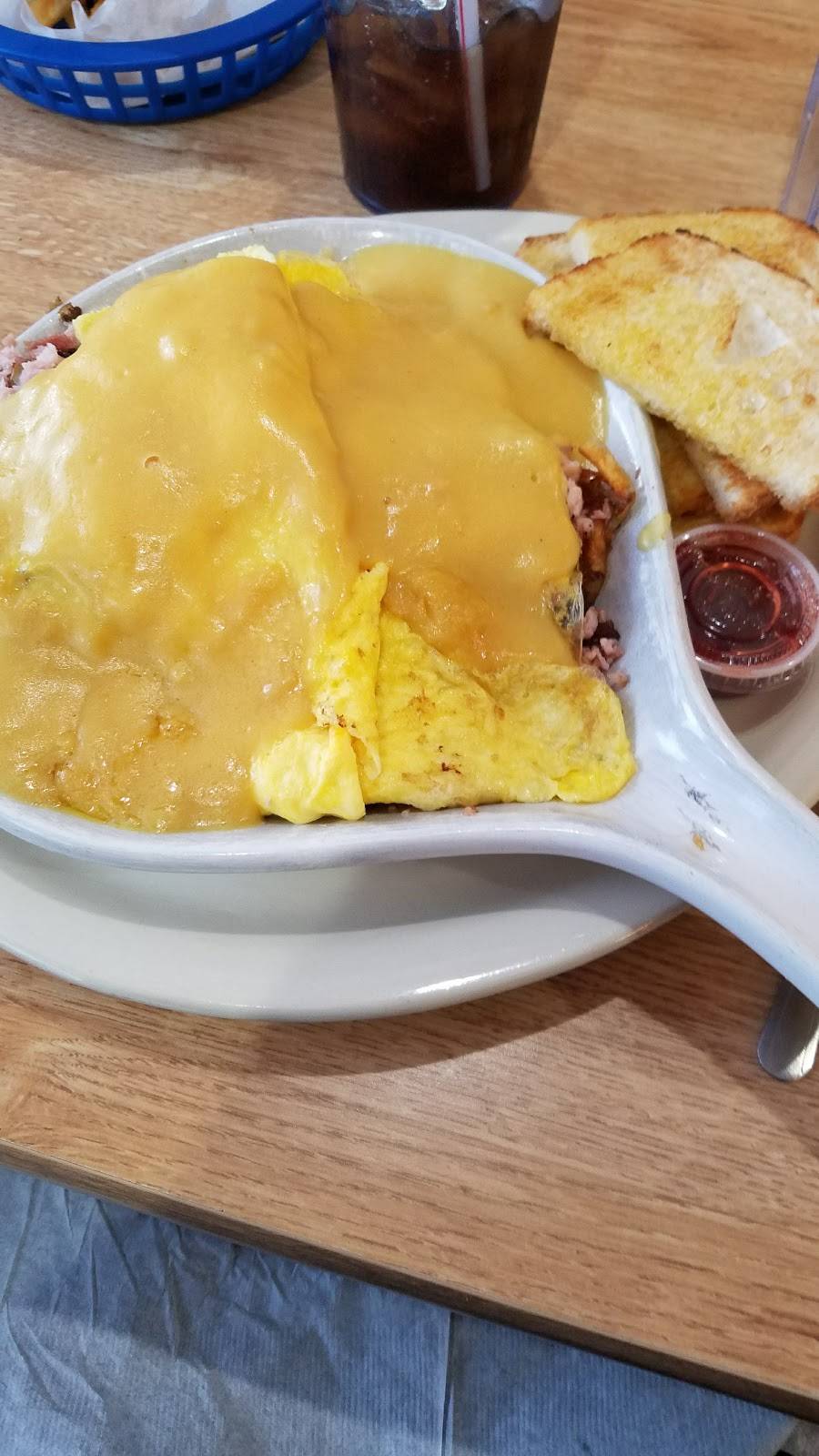 Julies Cafe & Catering | restaurant | 500 Grant St, De Pere, WI 54115, USA | 9203364747 OR +1 920-336-4747