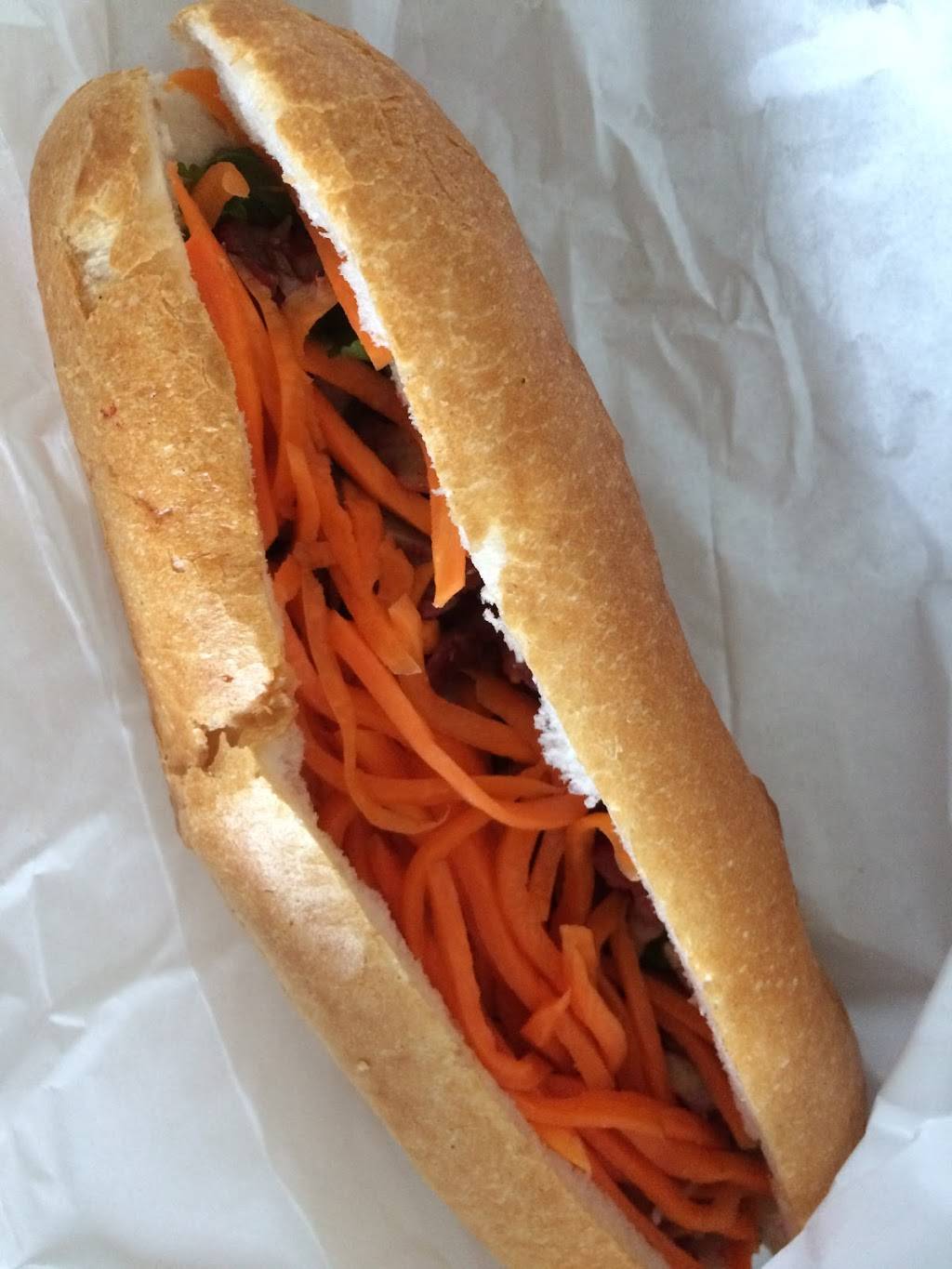 Viet Express | restaurant | 4536 Rue Wellington, Verdun, QC H4G 1W7, Canada | 5149039877 OR +1 514-903-9877